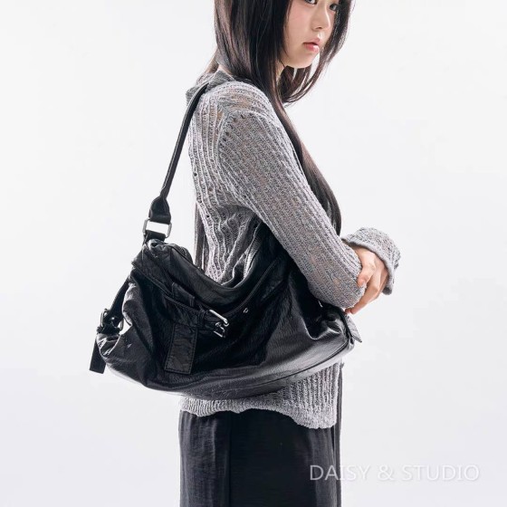 Raucohouse 2025 New Biker-Style Distressed Soft Leather Large-Capacity Shoulder/Crossbody Tote & Underarm Bag